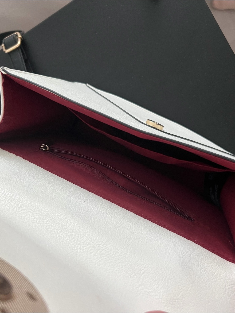 White Hogwarts Crest Top-Handle Satchel with Gold Chain - Picture 2 of 3